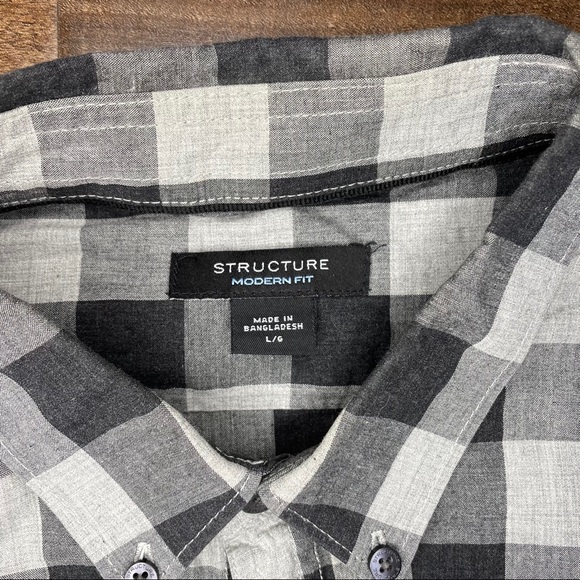 Men’s Button Up - Picture 3 of 3